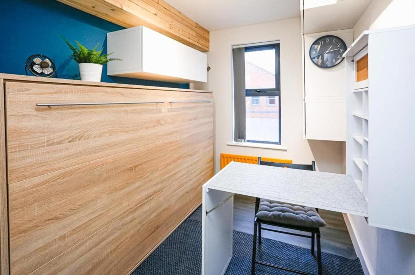 בלפסט Funky City Apartment - Secure Parking - Wifi - Sleeps 6 - No Parties מראה חיצוני תמונה